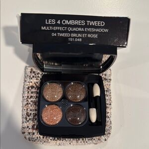 CHANEL Eyeshadow Palette Brown and Pink